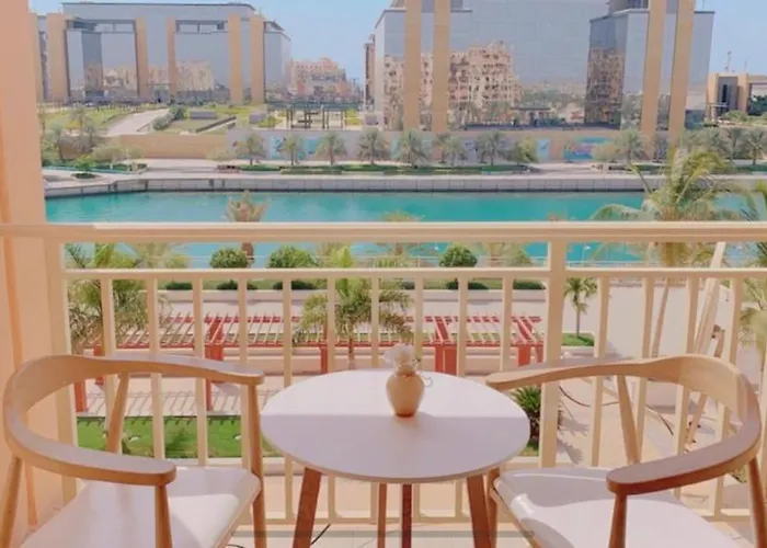 Bay La Sun , Luxury Apartment With Nice View