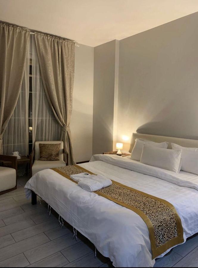 Bay La Sun , Luxury With View Apartment